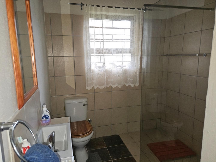 2 Bedroom Property for Sale in Baardskeerdersbos Western Cape